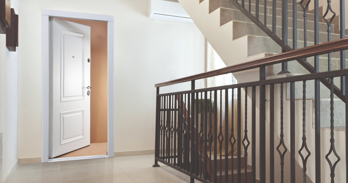 Двери внутреннего открывания