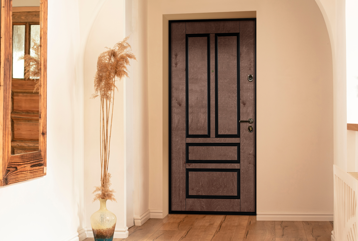 Входная дверь с отделкой из дерева: Bjork Panel - Стальная Линия