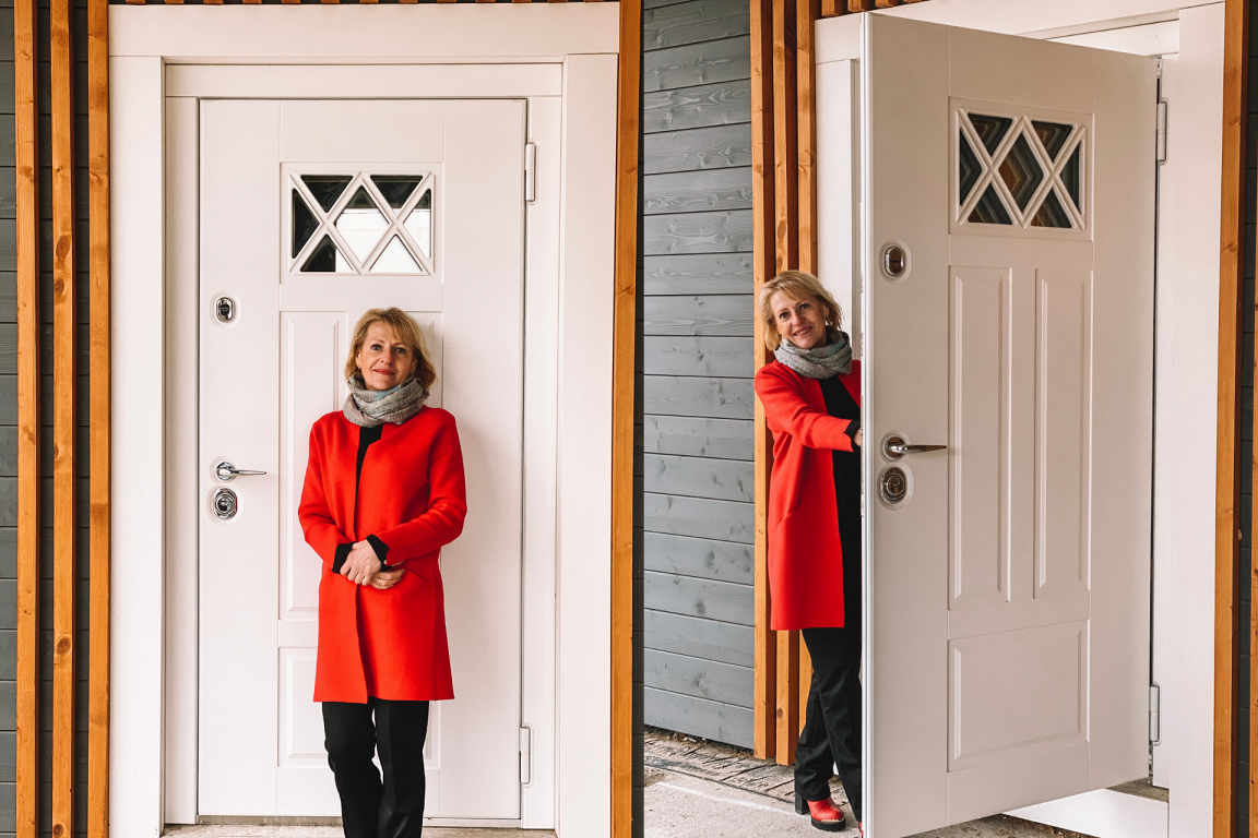 Входные двери для парадного входа Серии 100У