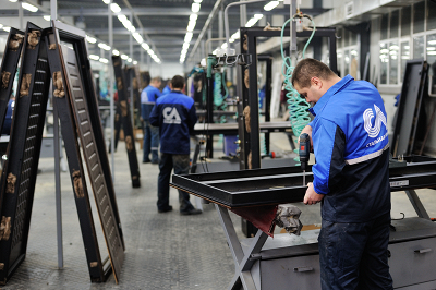 Дверное полотно входной двери с повышенной прочностью и взломостойкостью на этапе заводской сборки.