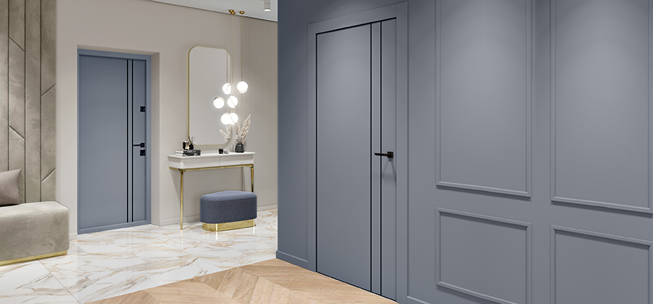 Входная дверь в современном интерьере — серо-голубой оттенок, мраморный пол и мягкие панели.