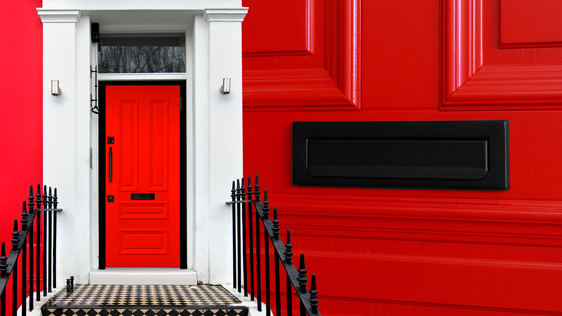 Красная входная дверь