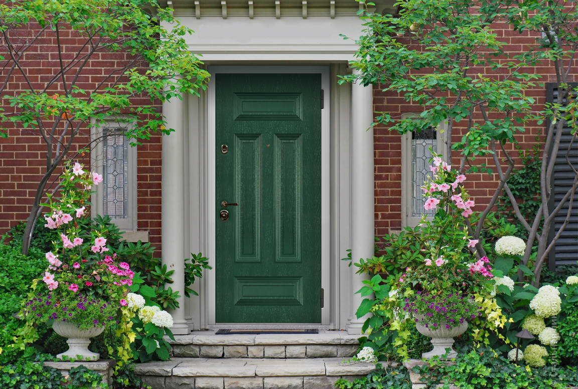 Входная дверь с отделкой из дерева: Oak Panel - Стальная Линия